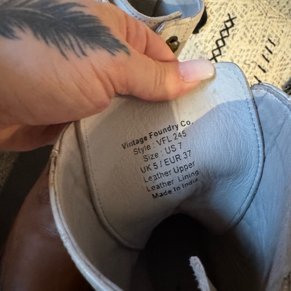 Vintage Foundry Co , Adalina boots size 7 - Picture 6 of 7